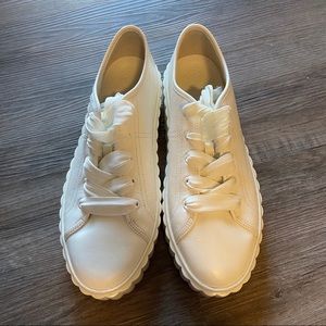 tory burch scallop sneaker